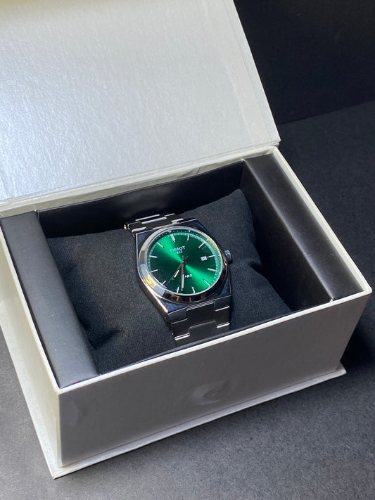 Luxury Green Dial Stainless Steel Men's Analog Watch