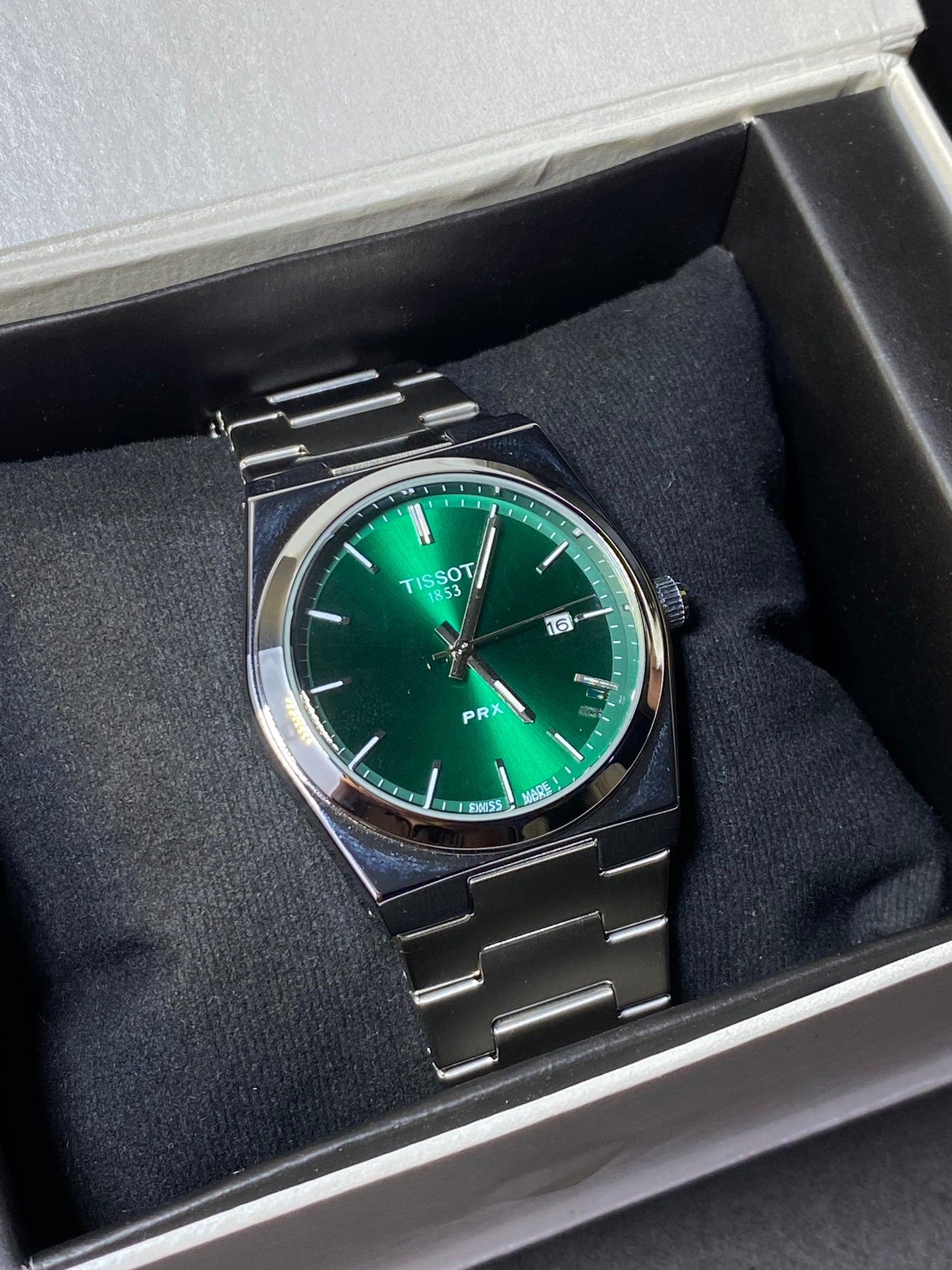 Luxury Green Dial Stainless Steel Men's Analog Watch