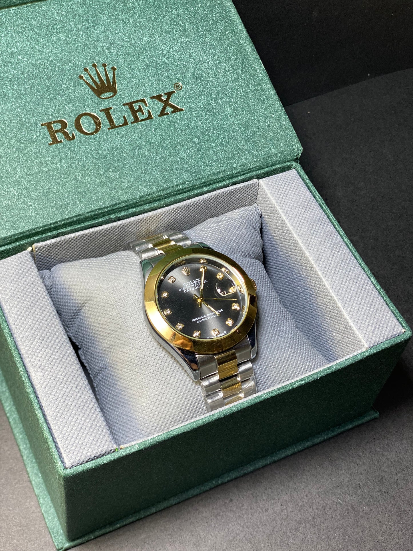 Prestige Classic Two-Tone Automatic Watch – Black Dial with Crystal Hour Markers